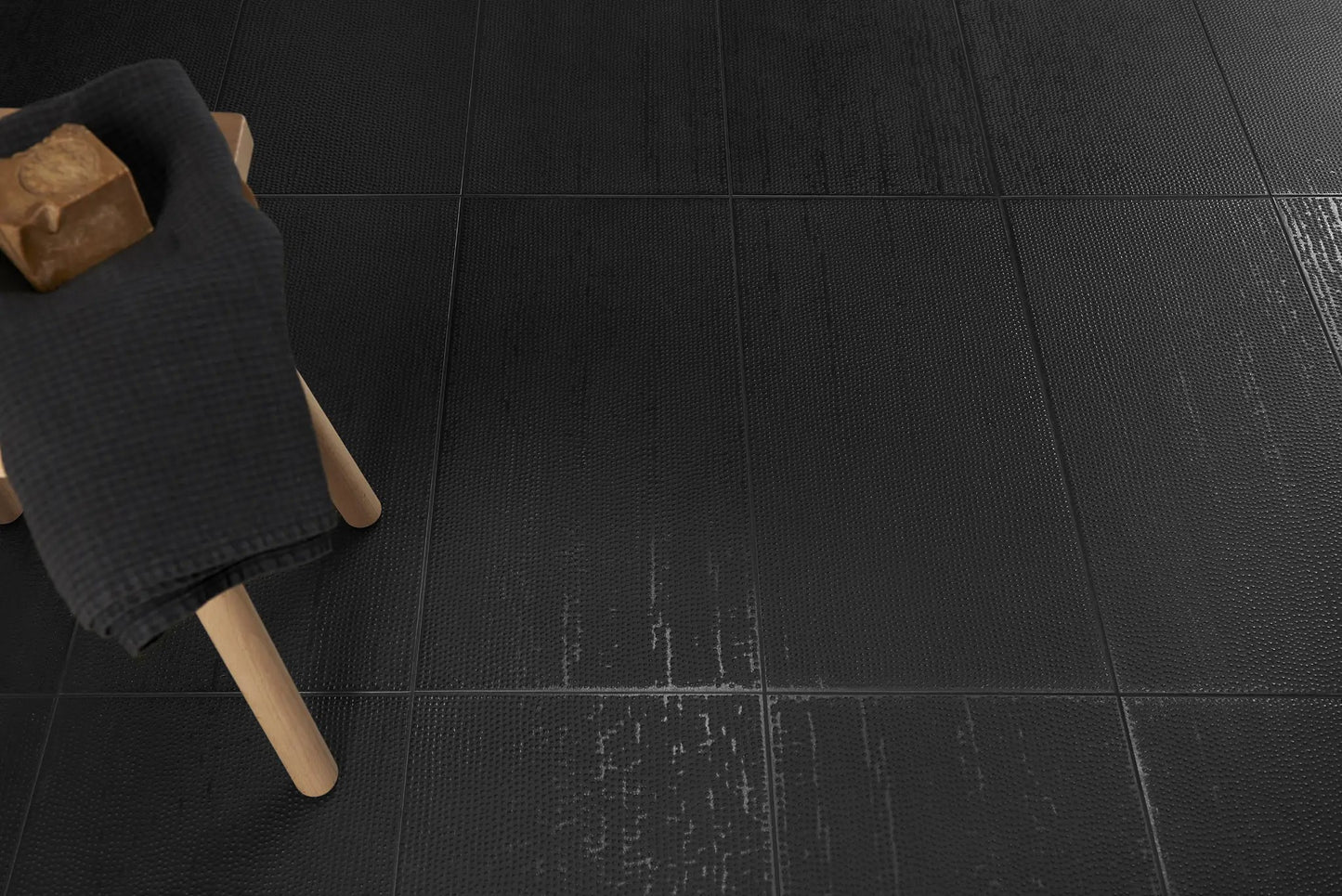 Matter Leather (Black) Decor 300x600mm